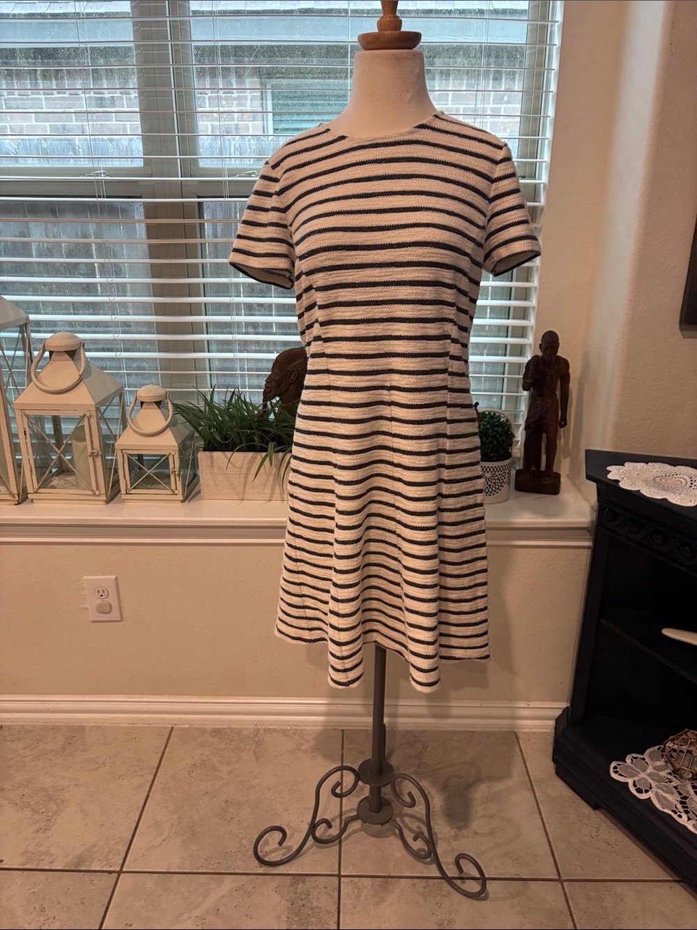 Striped Short-Sleeve Knit Dress - Navy & White